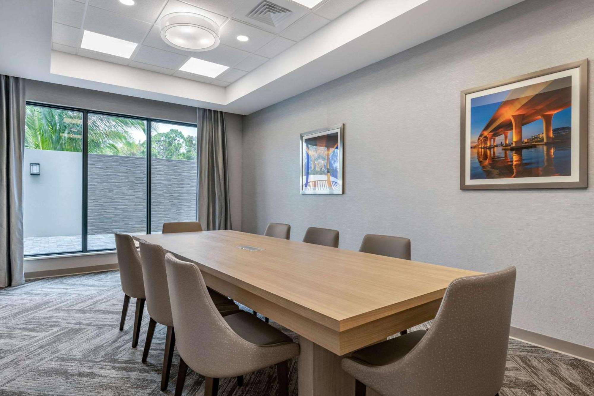 Comfort Suites Stuart-Hutchinson Island Екстериор снимка