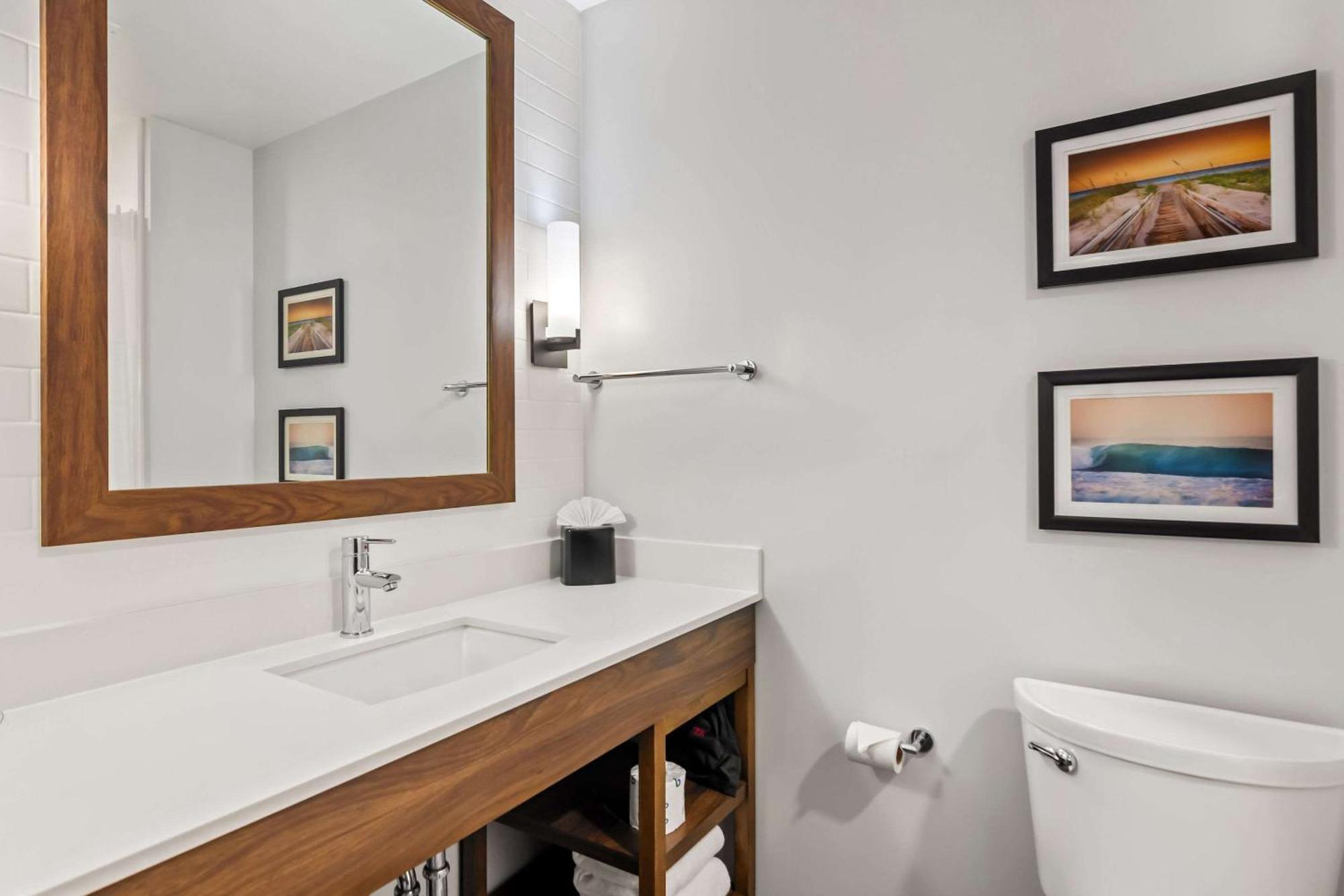 Comfort Suites Stuart-Hutchinson Island Екстериор снимка